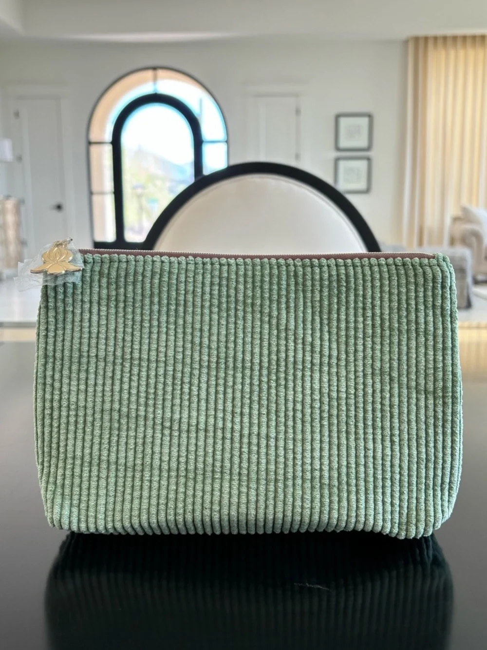 Sisley Green Ribbed Cosmetic Case
